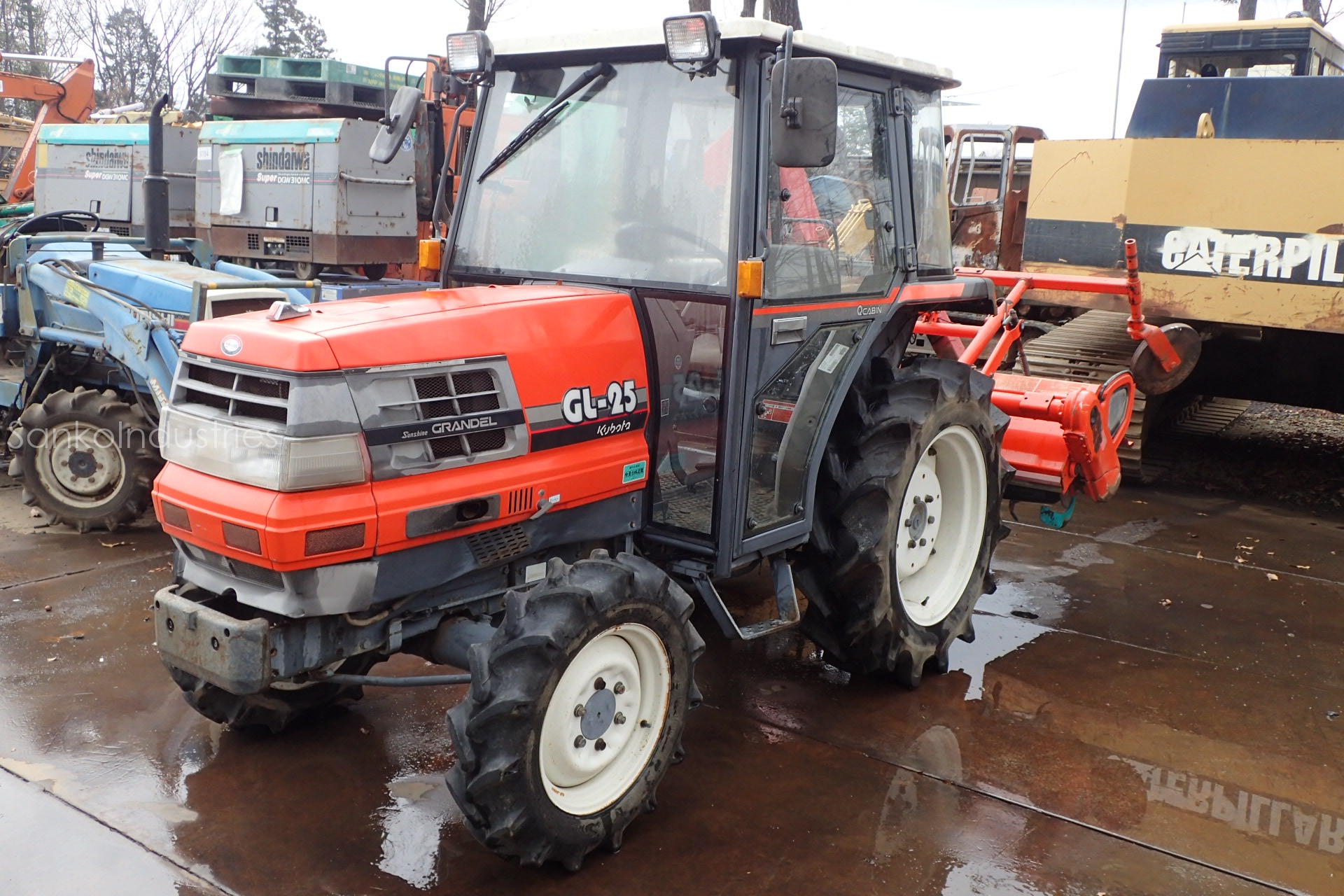 SANKOJapan Co., Ltd. Tractors T1 yard PRODUCT DETAILS